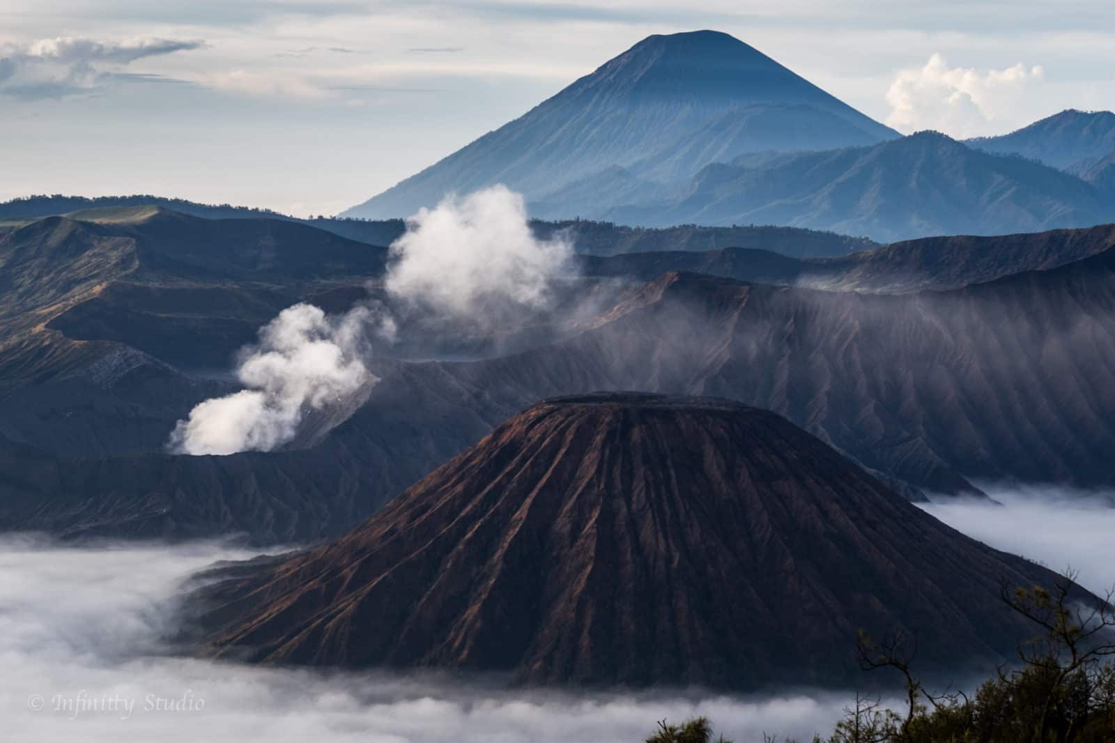 Mt. Bromo, Indonézia (Maroš Matoušek)